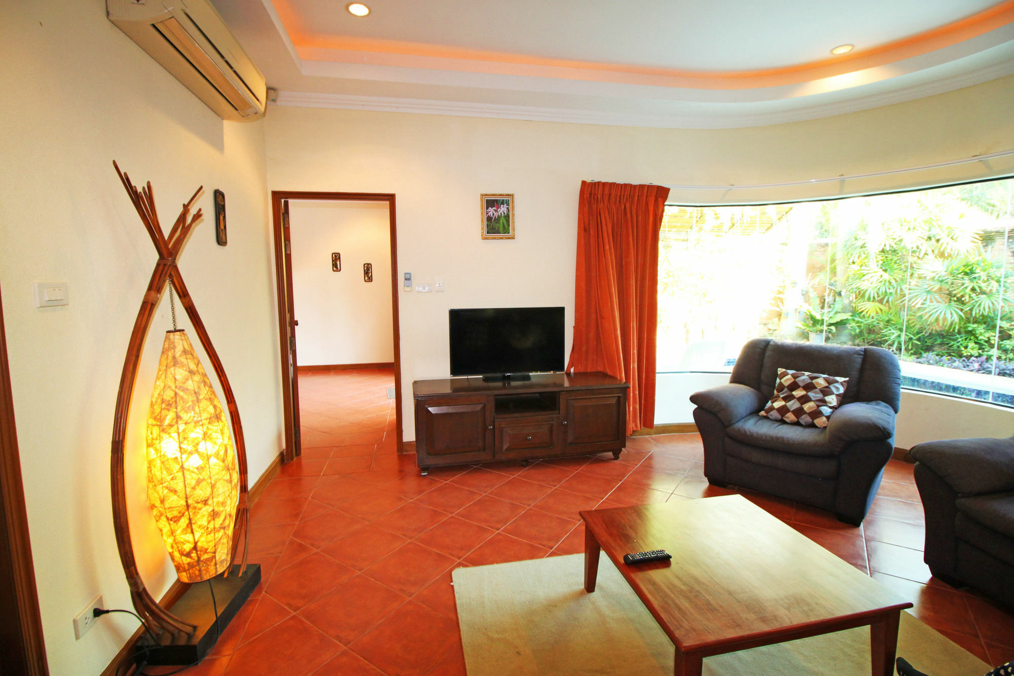 Cosy Beach Pool Villas By Pattaya Sunny Rentals Exterior foto